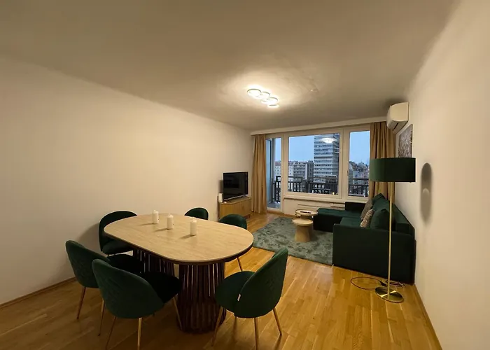Premium-familienresidenz Mit 2 Balkonen